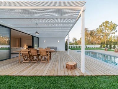 Carport Metall: Kostengünstige Alternative zur klassischen Garage